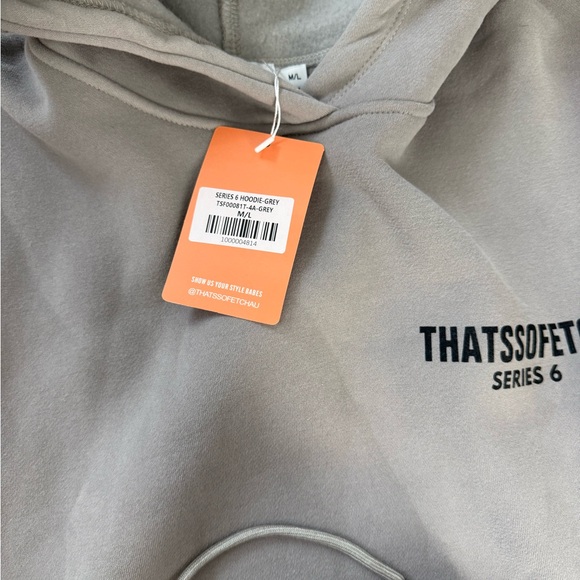 That's So Fetch Series 6 Women's Gray Jogger Set - Picture 3 of 3